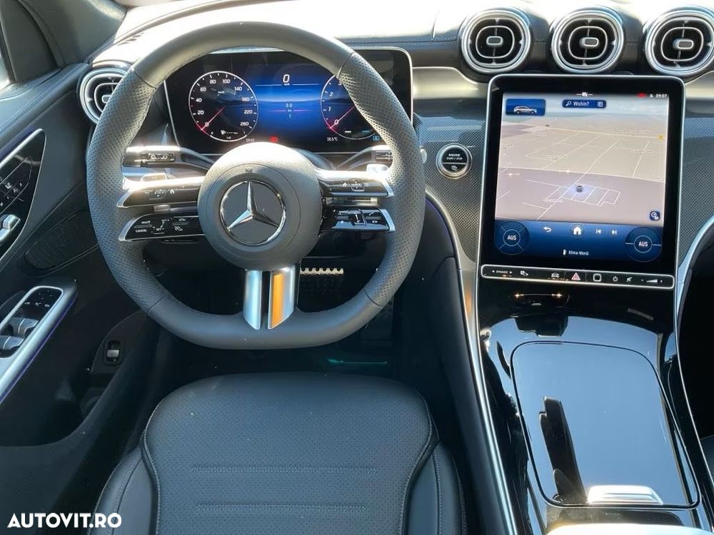 Mercedes-Benz GLC 200 4Matic 9G-TRONIC AMG Line Advanced - 12