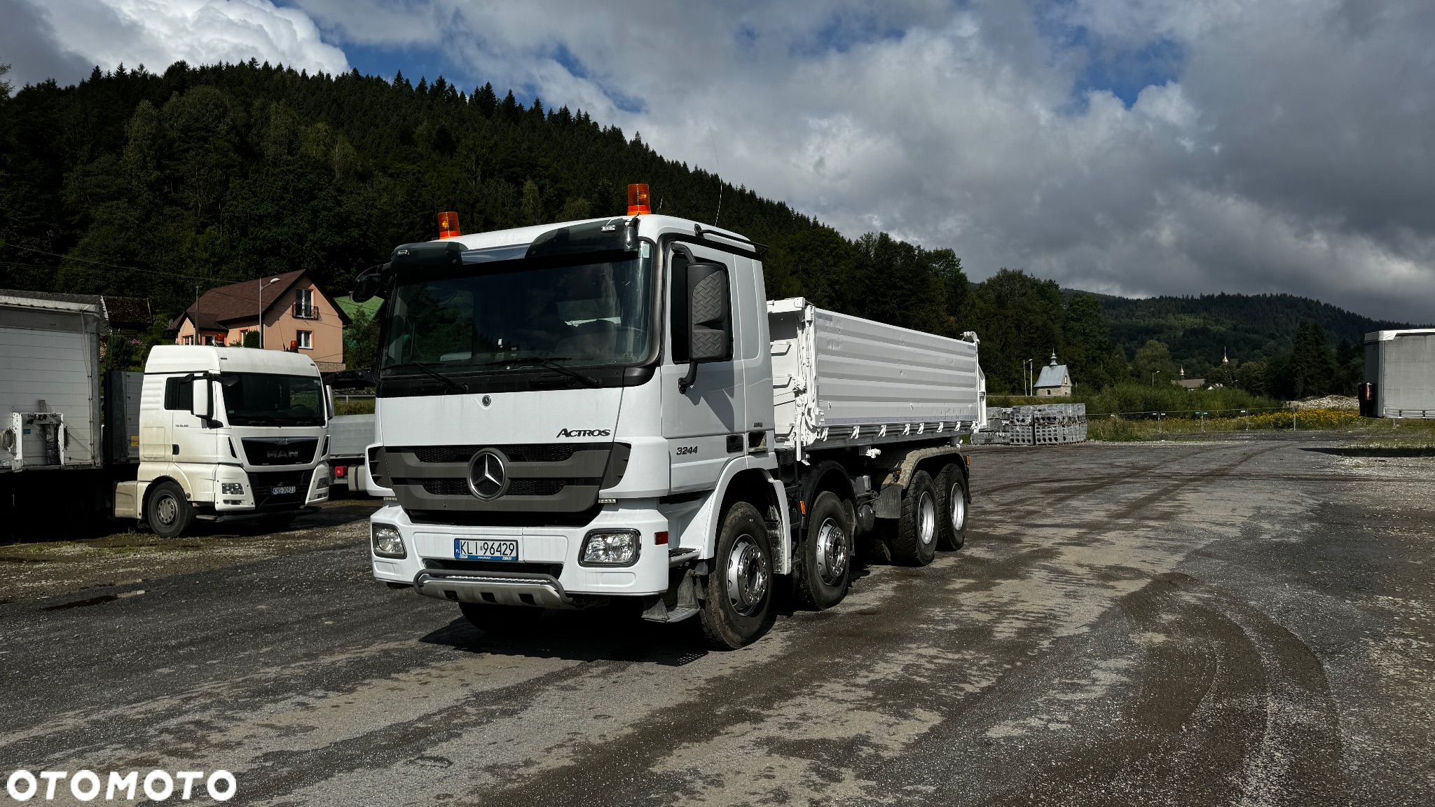 Mercedes-Benz ACTROS - 2