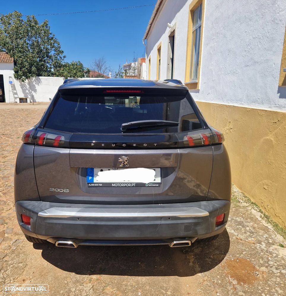Peugeot 2008 1.2 PureTech Allure Pack - 3