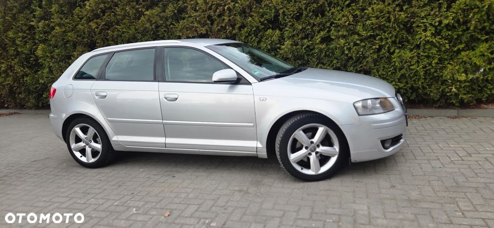 Audi A3 Sportback 1.8 TFSI Attraction S tronic - 19