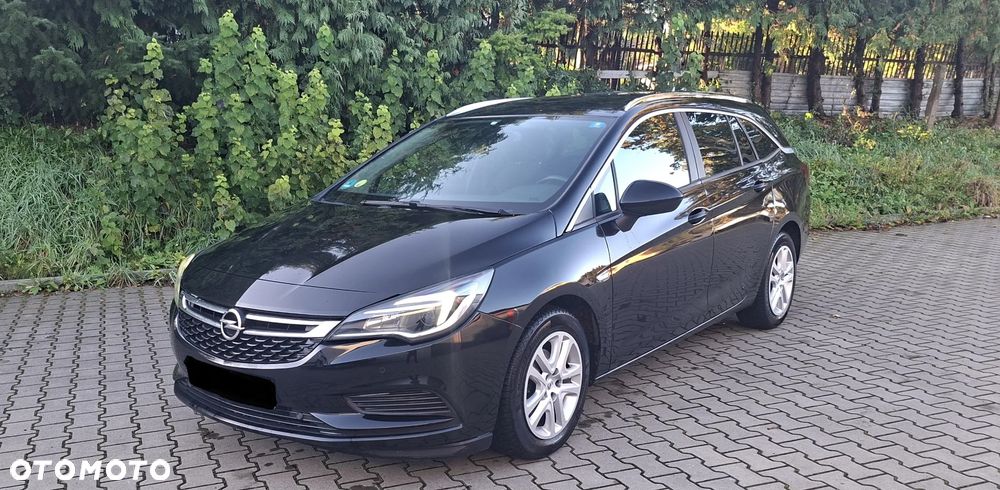Opel Astra 2018 photo 2