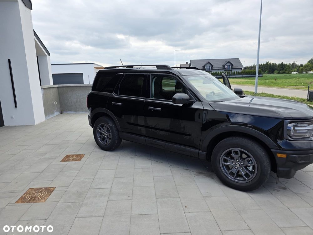 Ford Bronco - 12