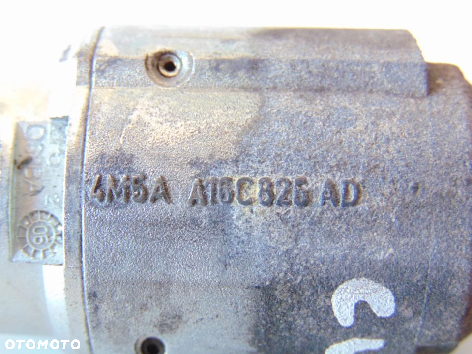 ORYGINAŁ wkładka przednia zamek przedni przód maski drzwi lewy przód Ford Focus 2 MK2 II 04-07r - 6
