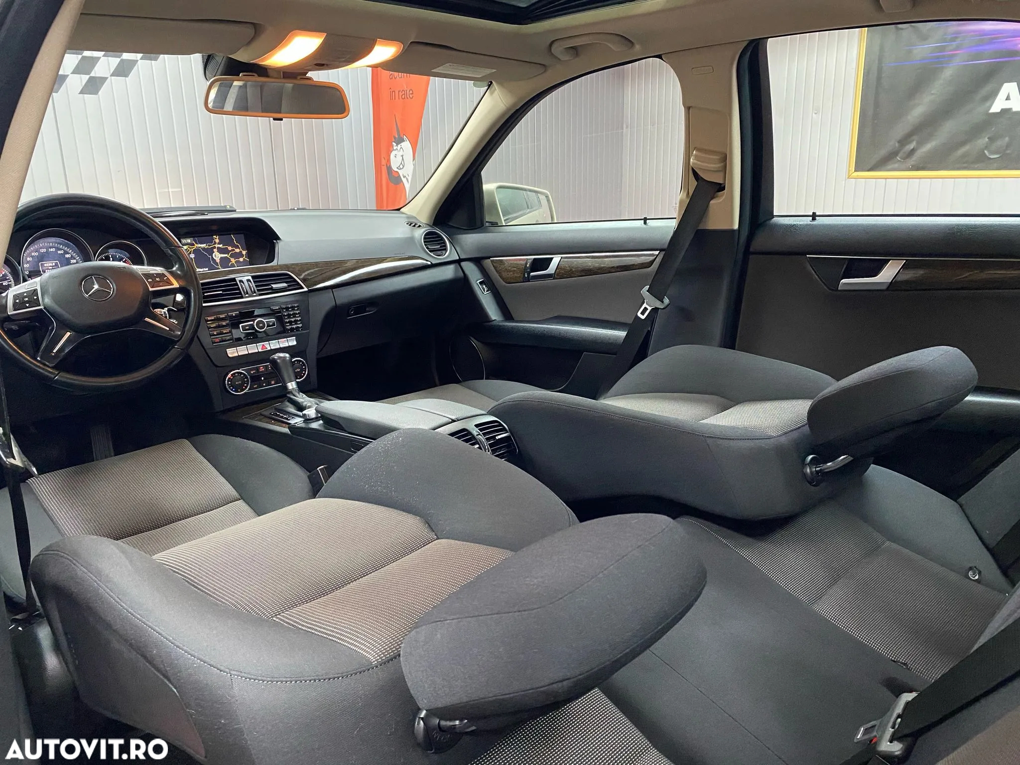 Mercedes-Benz C - 14
