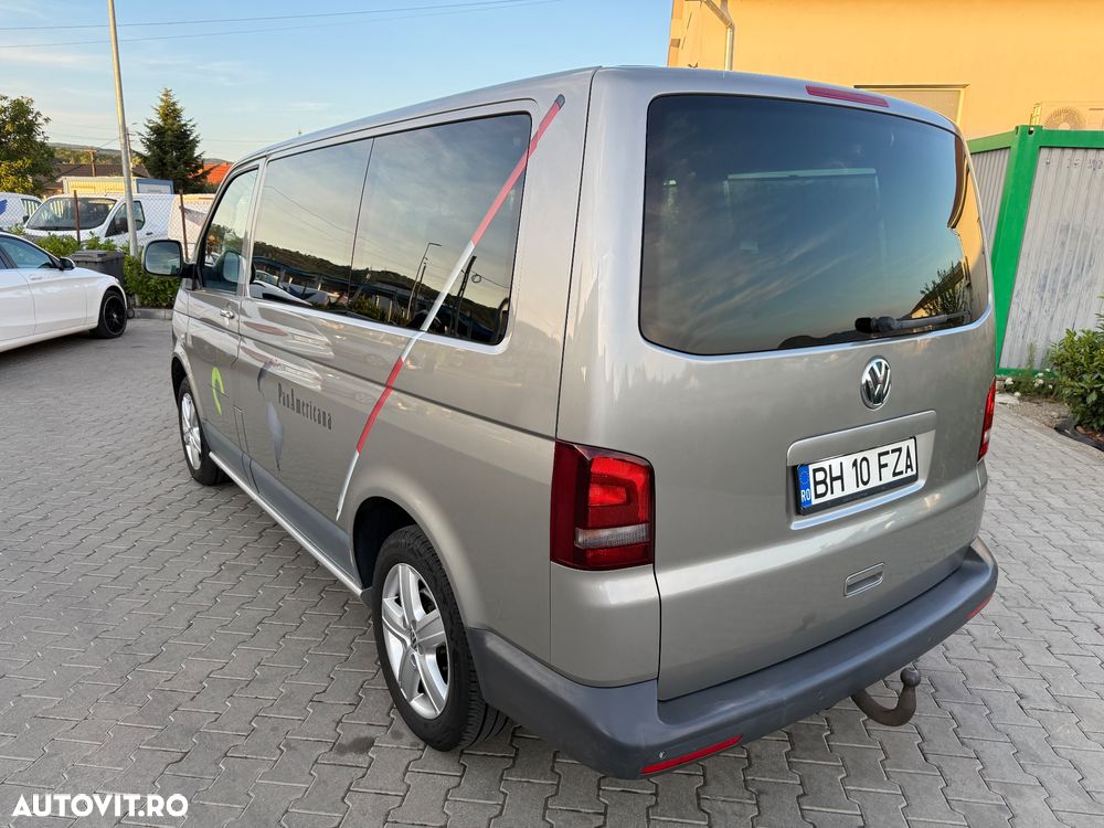 Volkswagen Multivan - 2