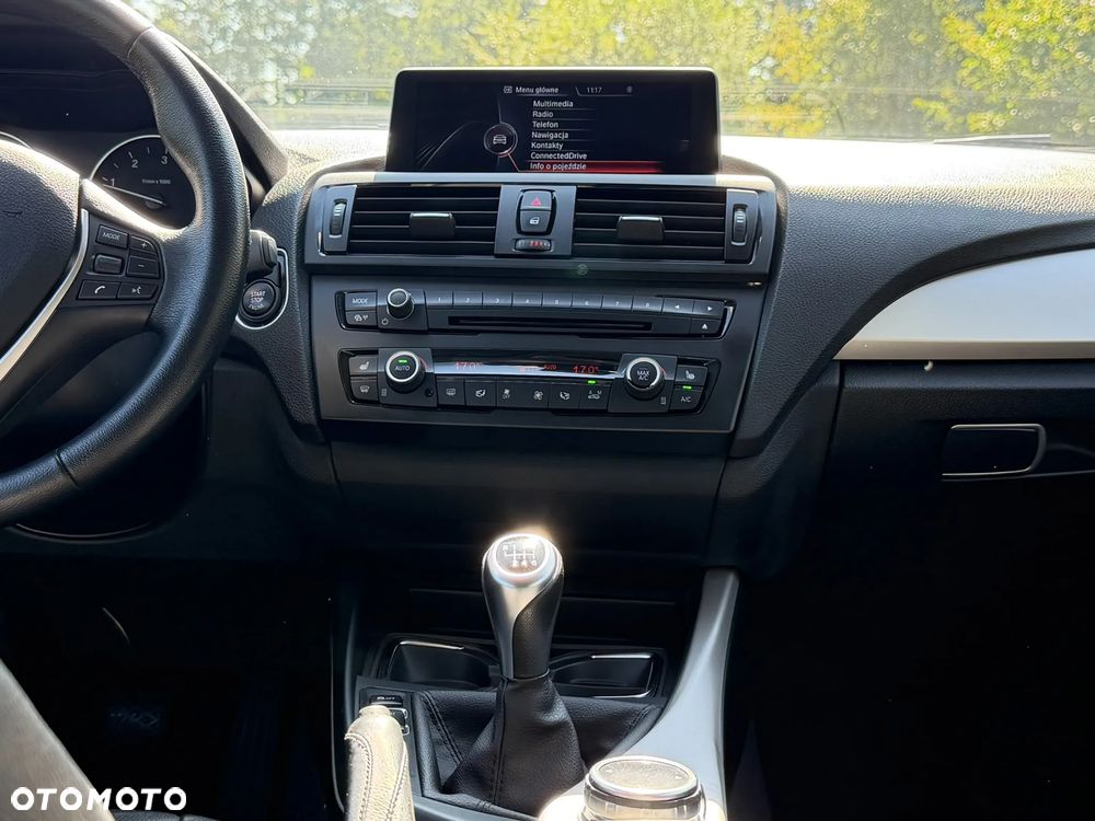 BMW Seria 1 125d - 23