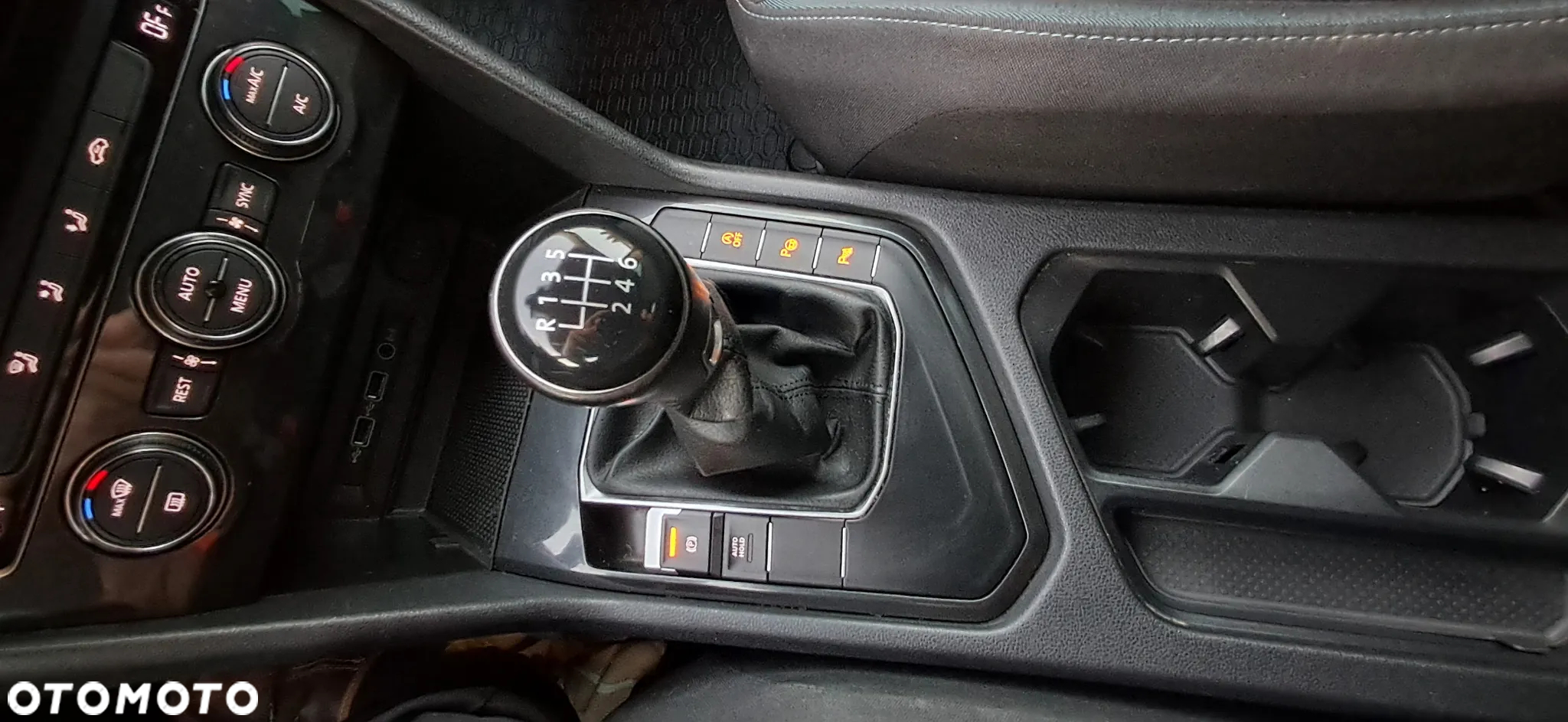 Volkswagen Tiguan 1.5 TSI EVO IQ Drive - 12