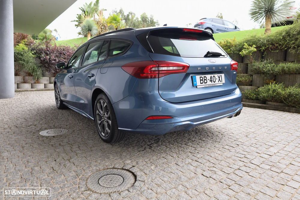 Ford Focus SW 1.0 EcoBoost MHEV ST-Line - 10