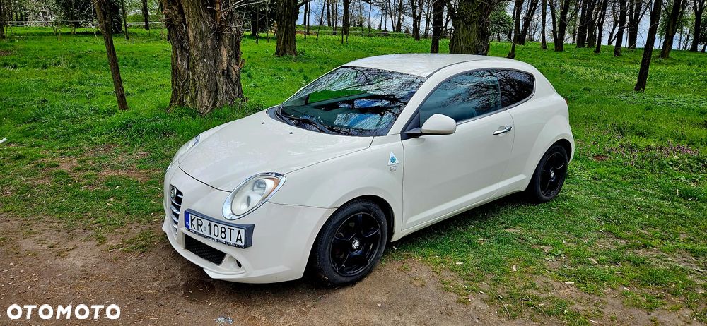 Alfa Romeo Mito 1.4 MultiAir Distinctive - 2