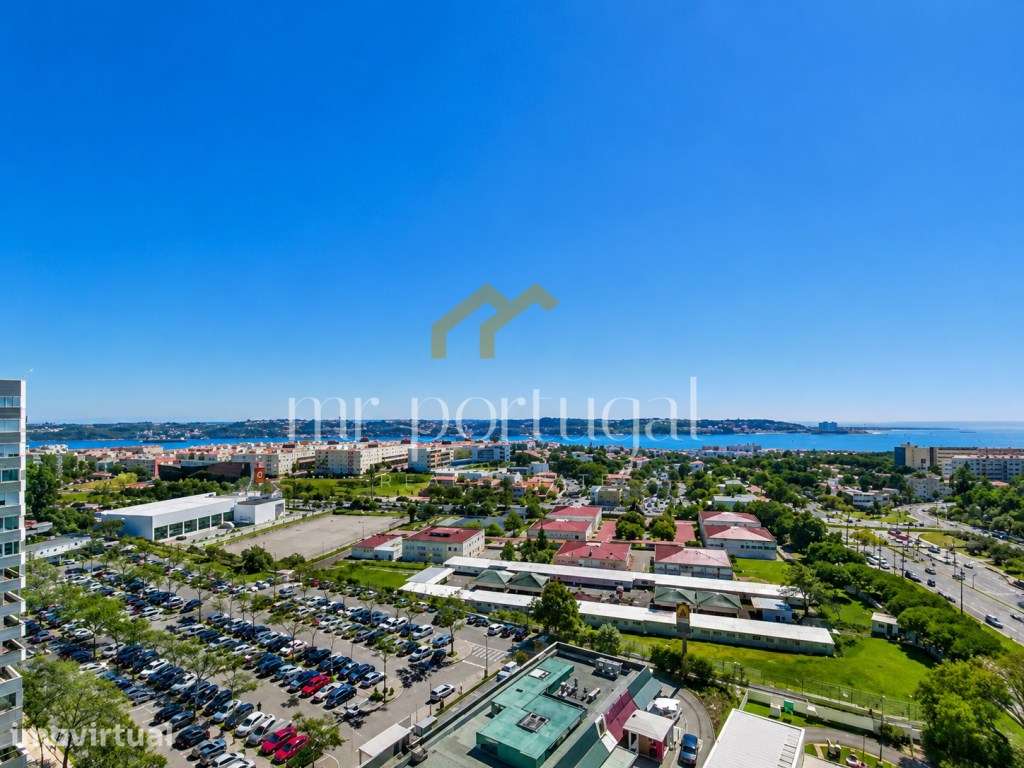 Luxuoso Apartamento T4 com Vista Panorâmica sobre o Rio Tejo - Grande imagem: 4/18