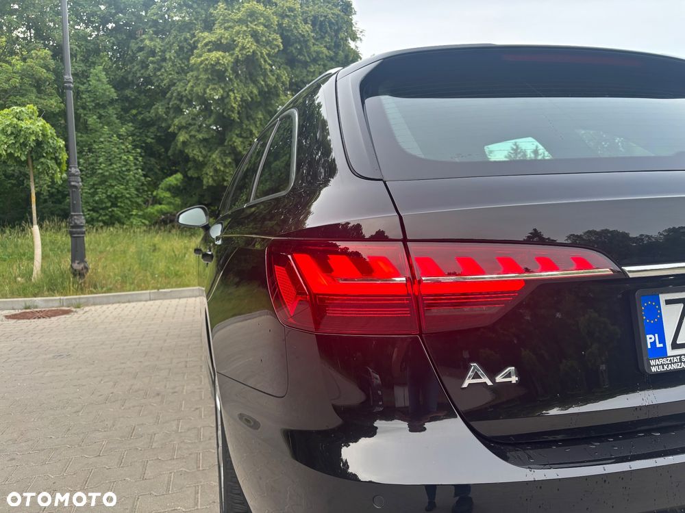 Audi A4 Avant 35 TDI mHEV S Line S tronic - 12
