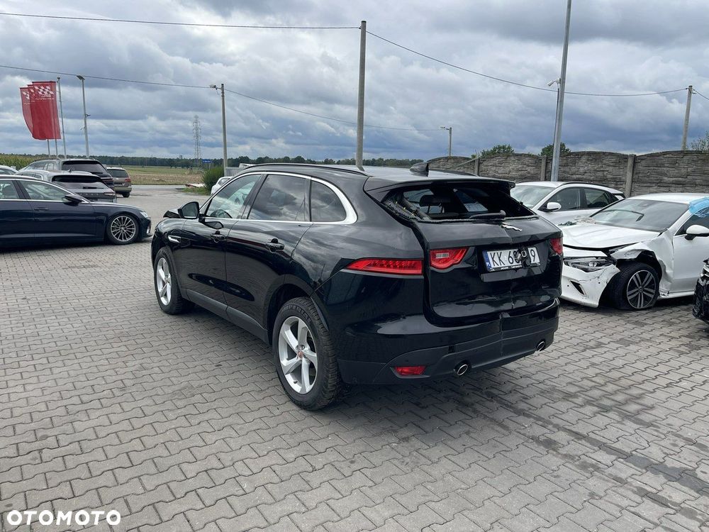 Jaguar F-Pace 2.0 i4D AWD Prestige - 2