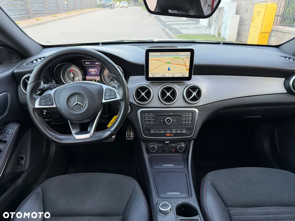 Mercedes-Benz CLA 200 d 4Matic 7G-DCT AMG Line - 5