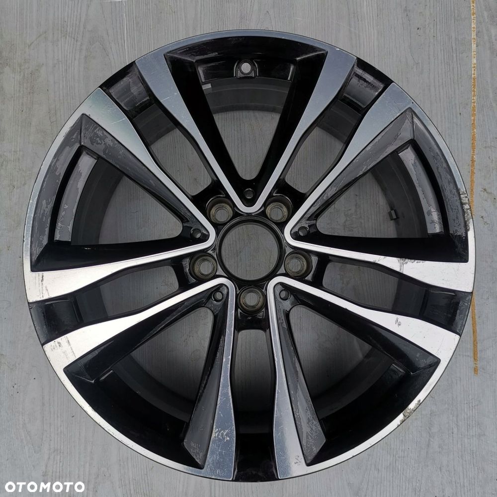 FELGA MERCEDES A-KLASA W177 7,5J 18 ET49 5x112 A1774012700
