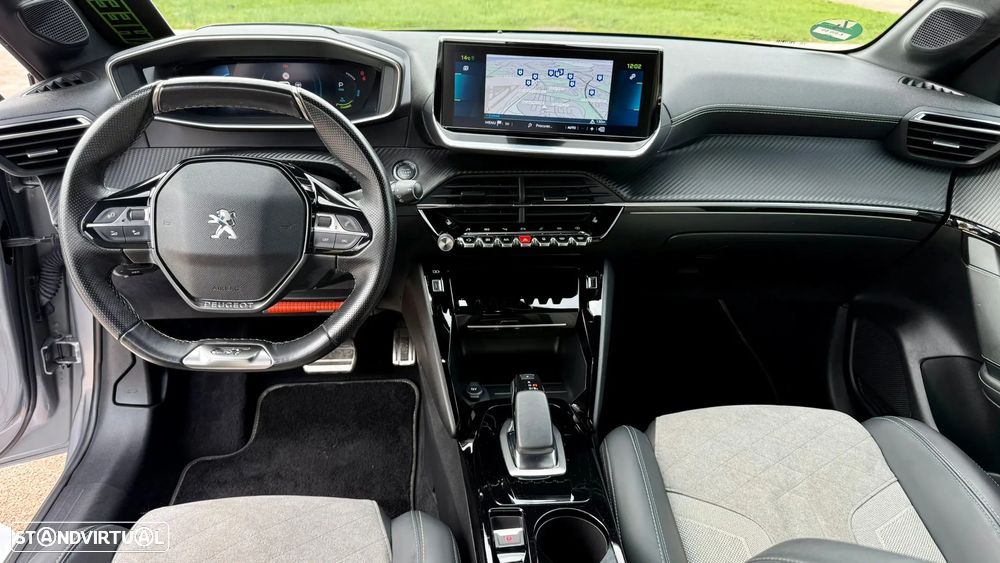 Peugeot e-208 50 kWh GT - 9