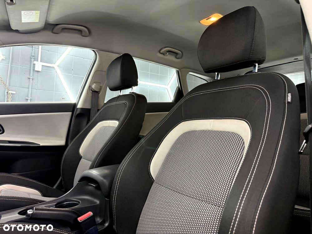 Kia Ceed 1.6 CRDi 128 Platinum Edition - 20