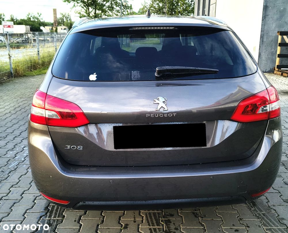 Peugeot 308 - 4
