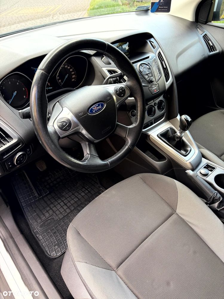 Ford Focus 1.6 TDCi Ambiente - 2