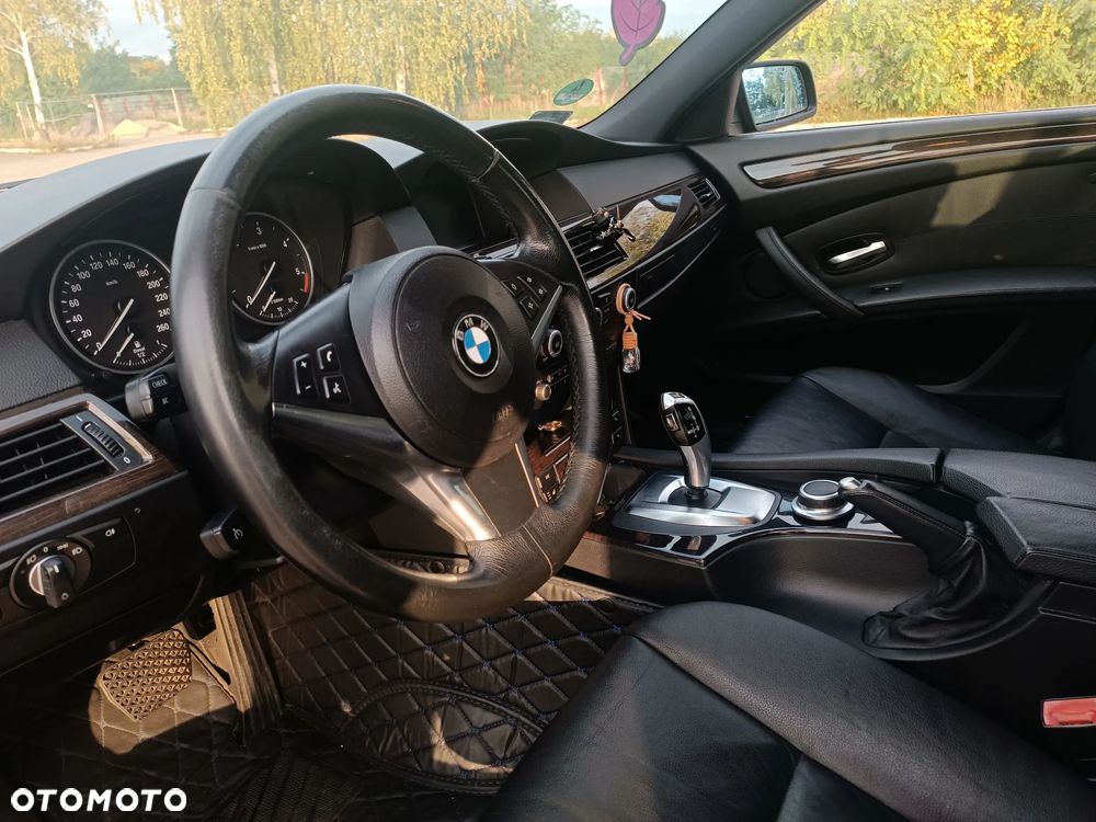 BMW Seria 5 520d - 10