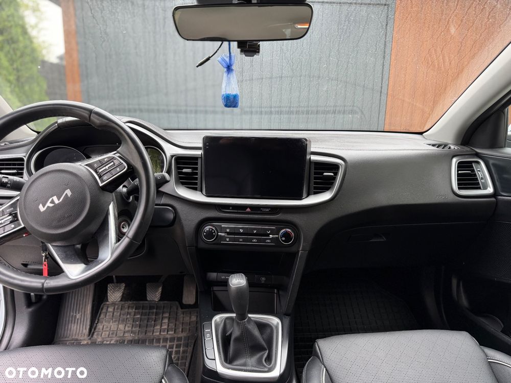 Kia Ceed 1.5 T-GDI L - 24