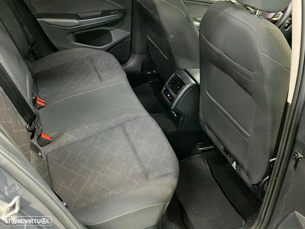 VW Golf 1.0 TSI Life - 19