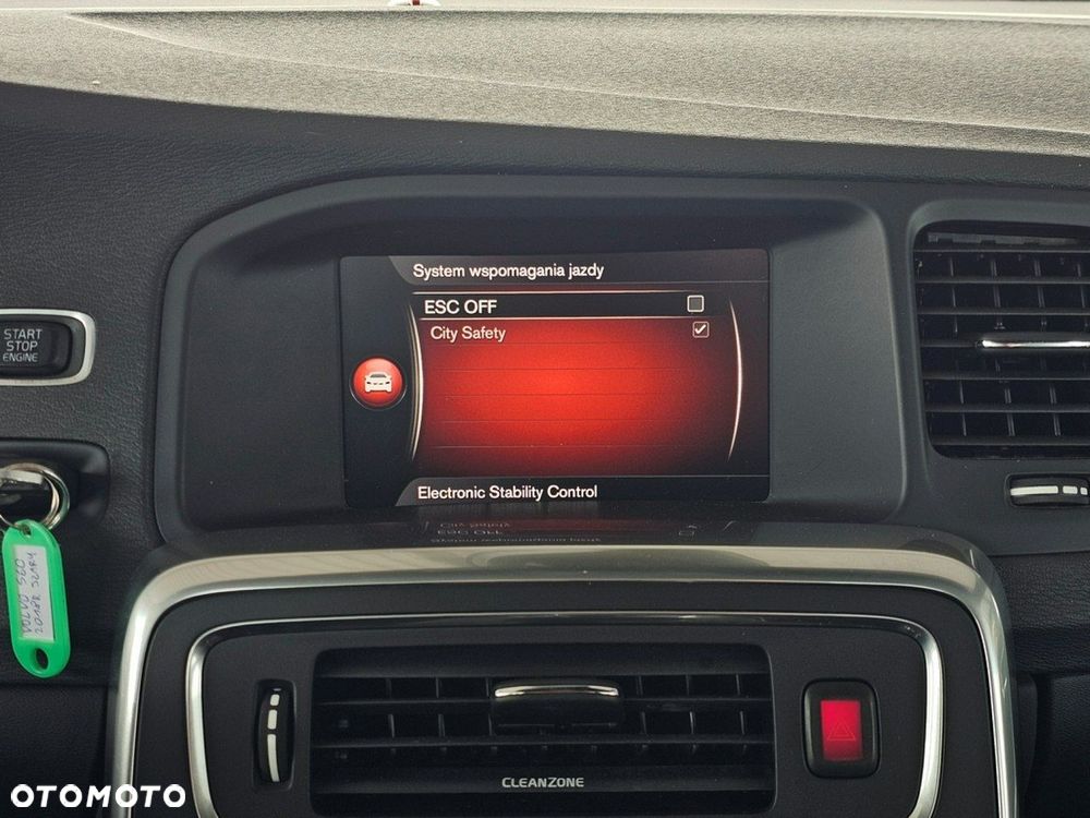 Volvo S60 - 26
