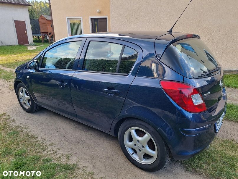 Opel Corsa 1.4 16V Energy - 3