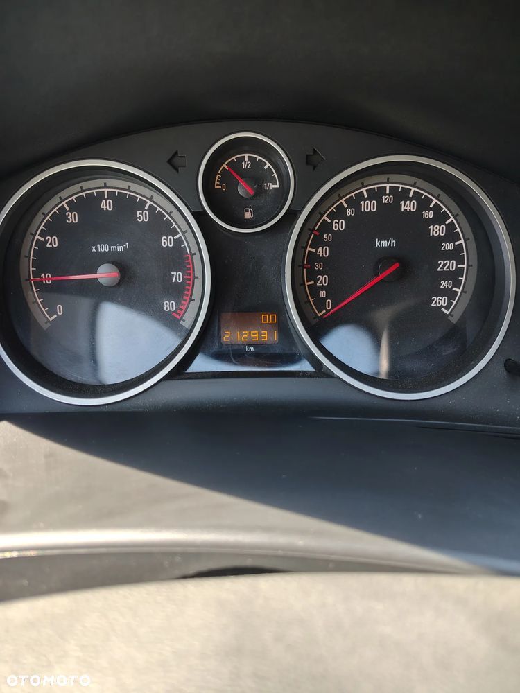 Opel Astra - 9