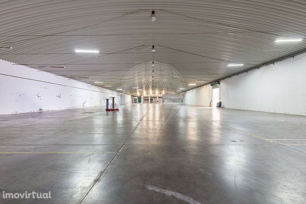 Armazém  para venda - Grande imagem: 3/17