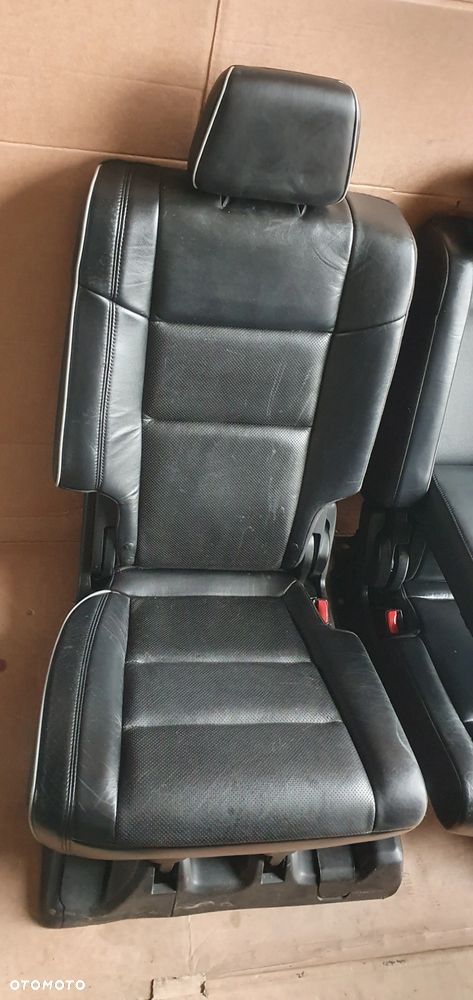 Fotele przód tył kanapa skóra komplet Overland Jeep Grand Cherokee WK2 - 9