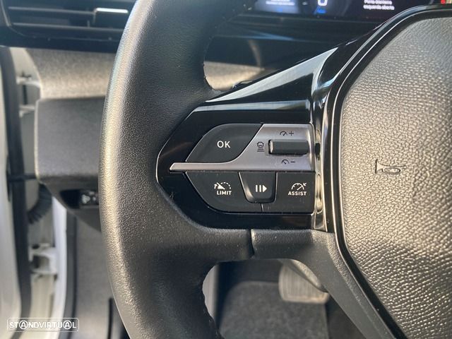 Peugeot 308 SW BlueHDi 130 EAT8 Stop & Start Allure Pack - 19