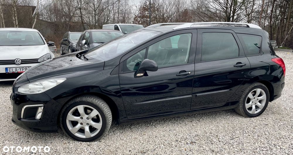 Peugeot 308 - 8