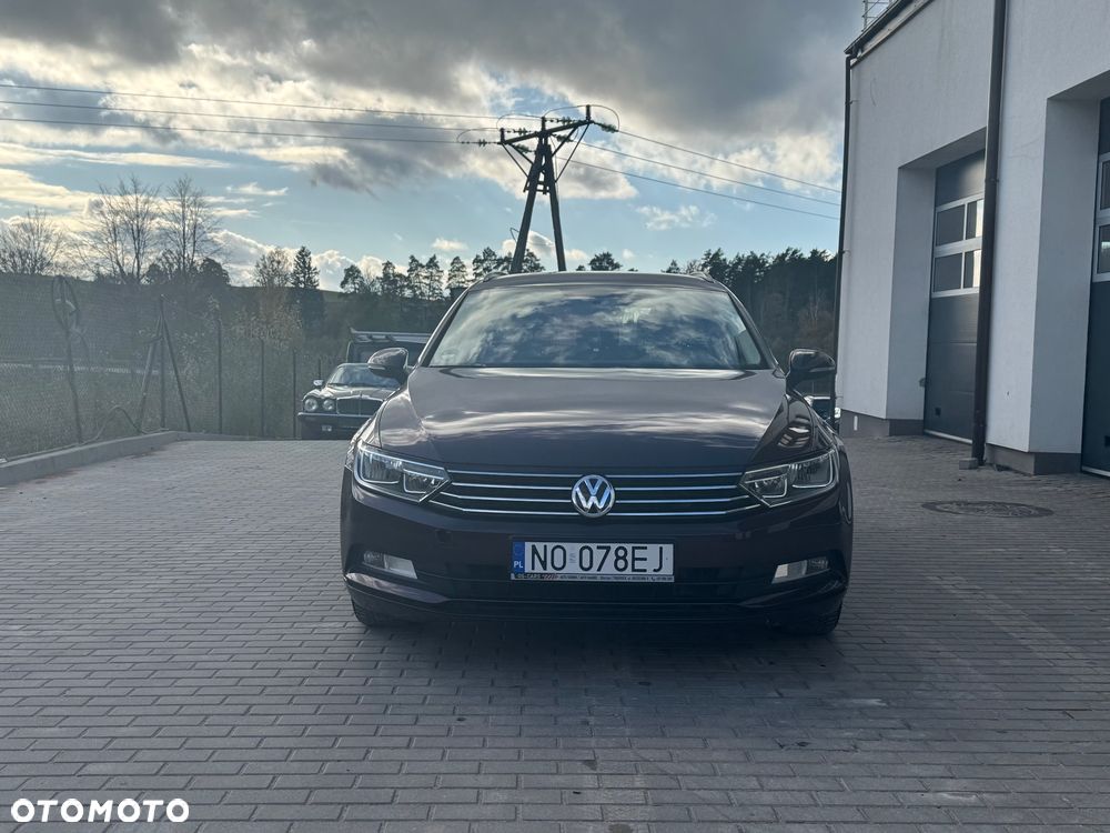 Volkswagen Passat - 3
