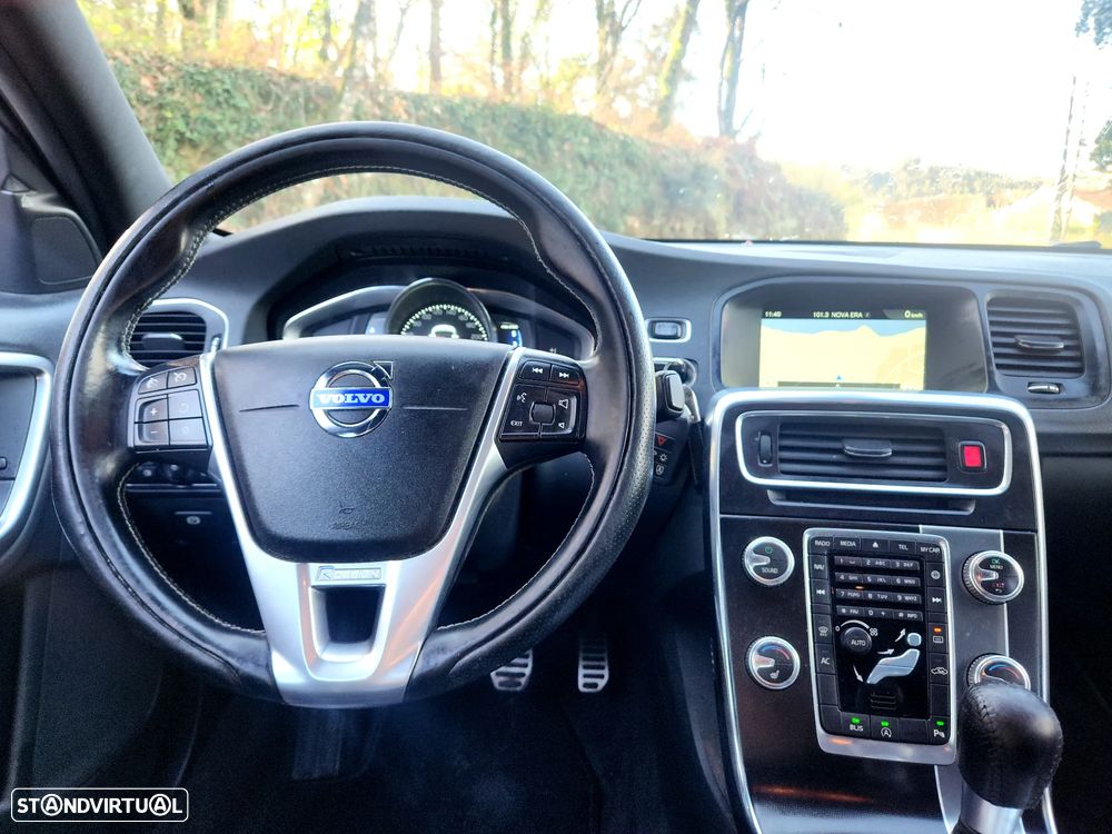 Volvo S60 1.6 D2 Drive R-Design Start/Stop - 9