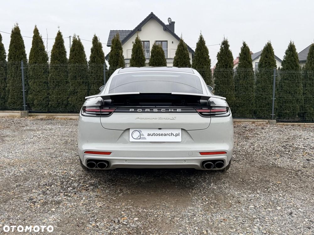 Porsche Panamera Turbo S E-Hybrid - 6