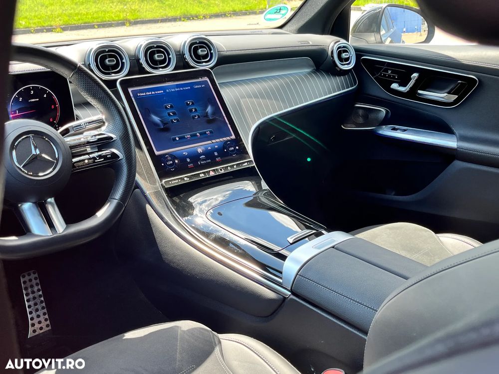 Mercedes-Benz GLC 220 d 4MATIC MHEV - 12