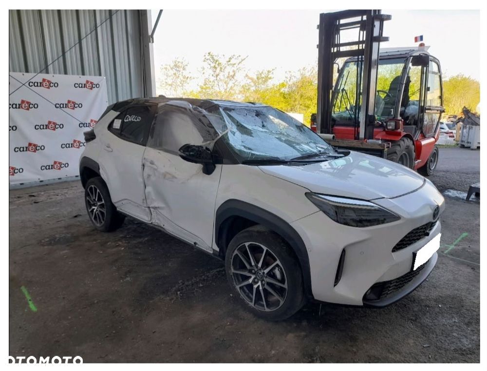 Toyota Yaris Cross Hybrid 1.5 GR Sport - 1