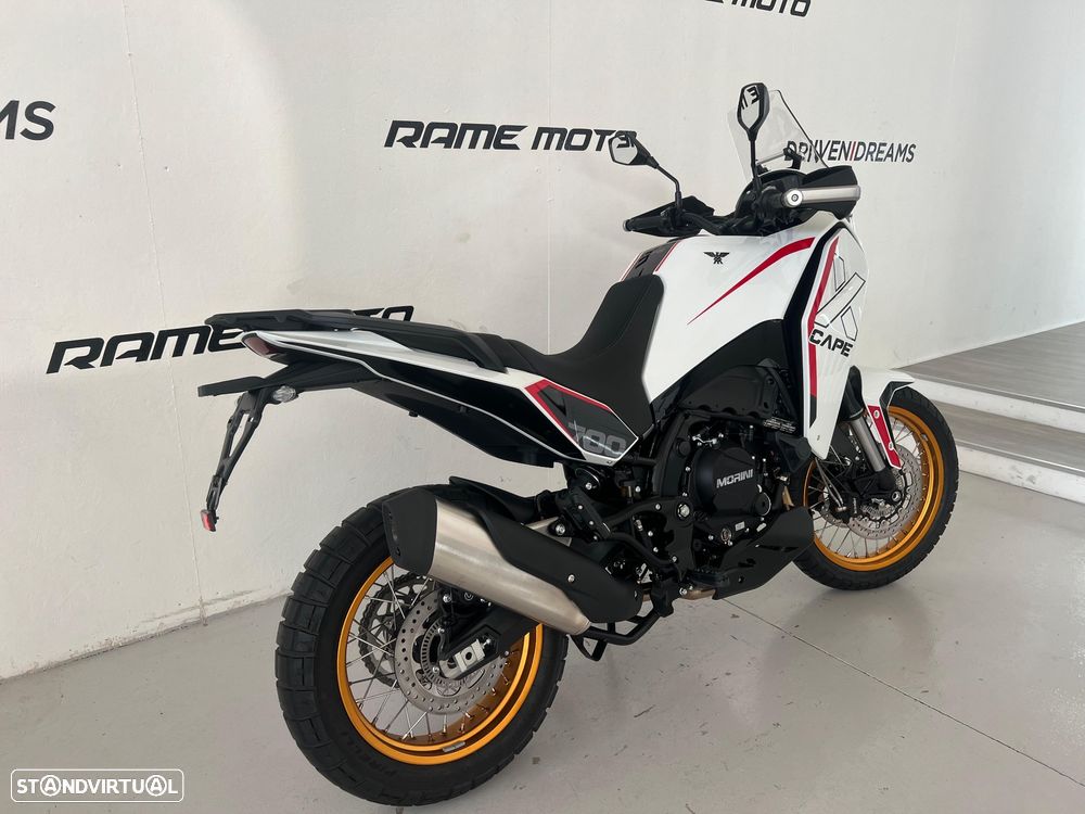 Moto Morini X-Cape 700 - 15