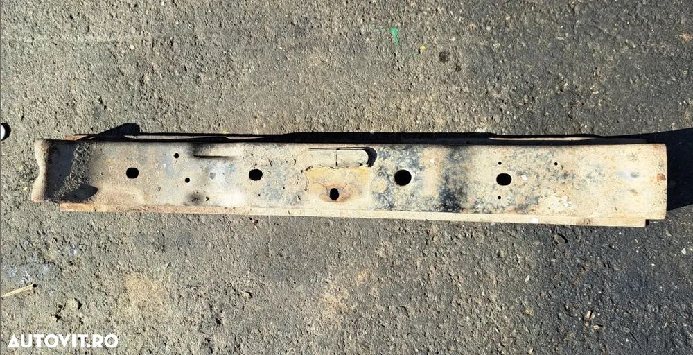 Traversa cutie viteze manuala Nissan Navara Pathfinder - 1