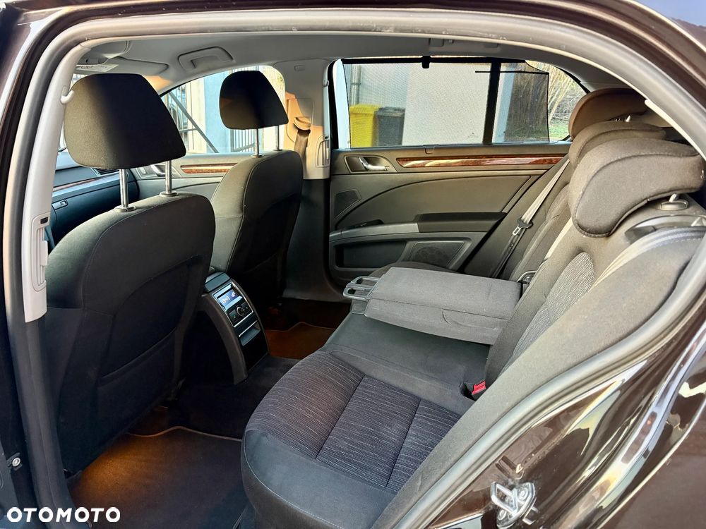 Skoda Superb 2.0 TDI Elegance DSG - 14