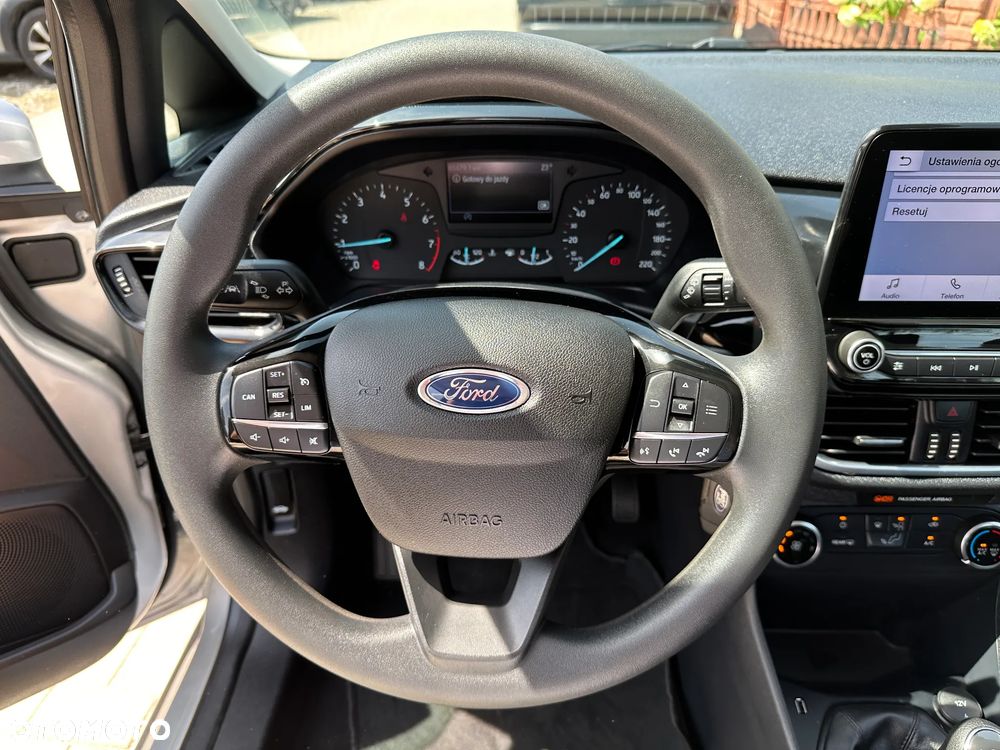 Ford Fiesta - 8