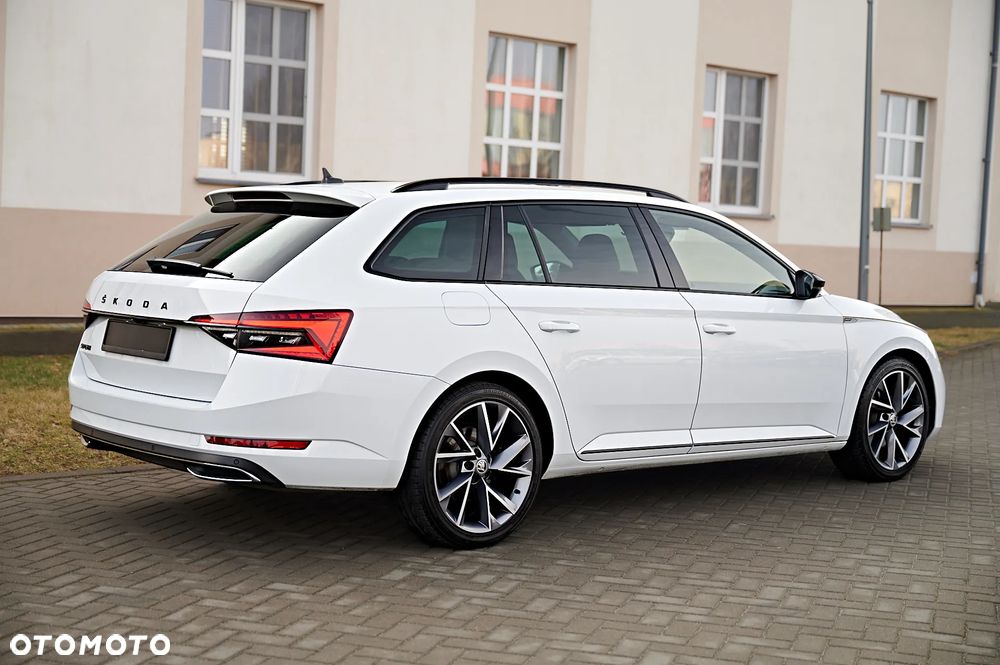 Skoda Superb 2.0 TDI DSG Sportline - 4