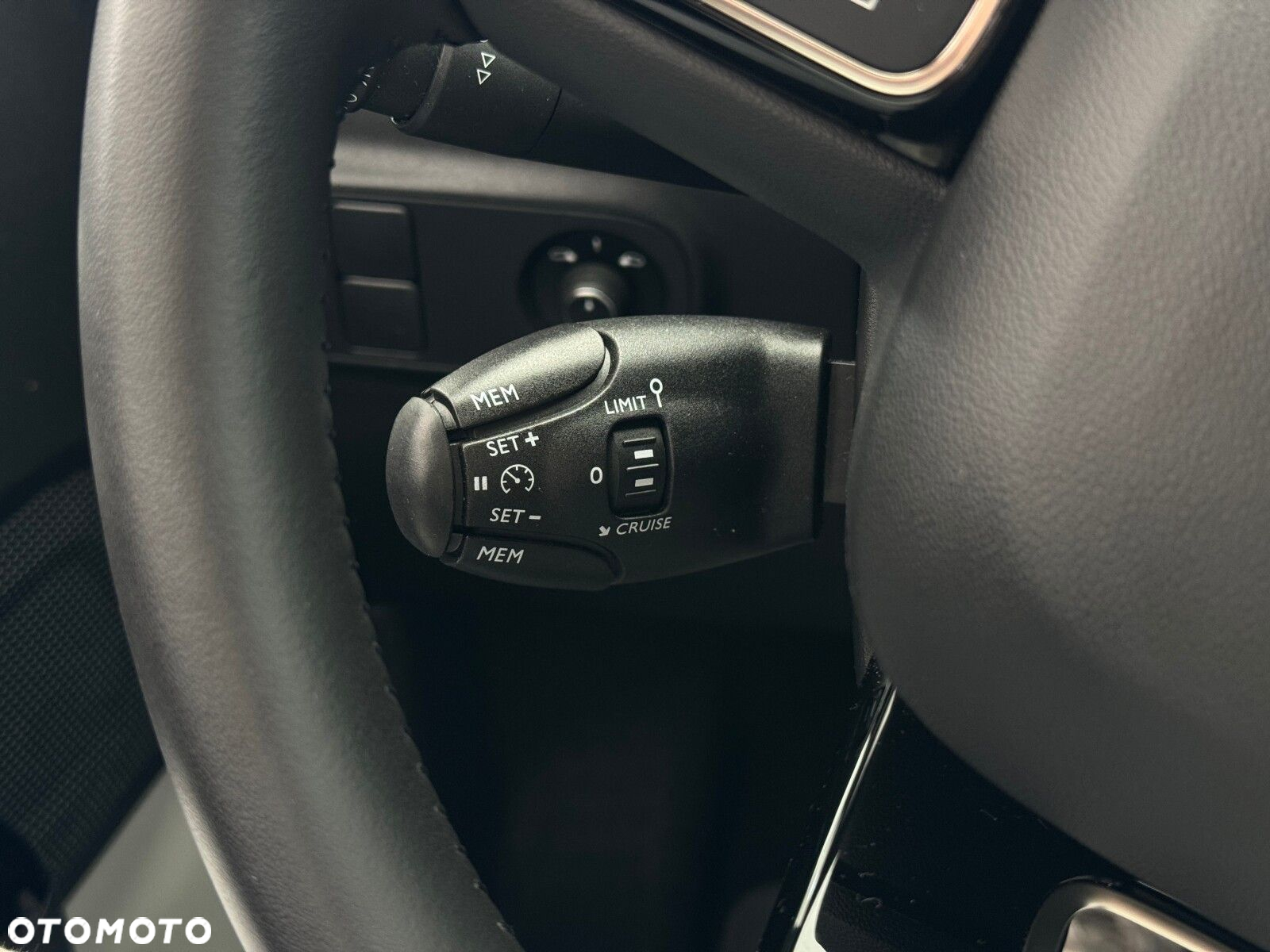 Citroën C3 1.2 PureTech Max EAT6 - 23