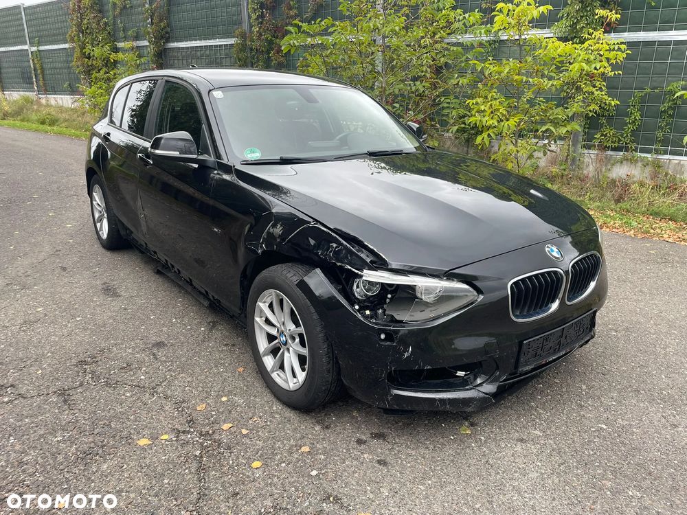 BMW Seria 1 116d EfficientDynamics Sport Line - 3