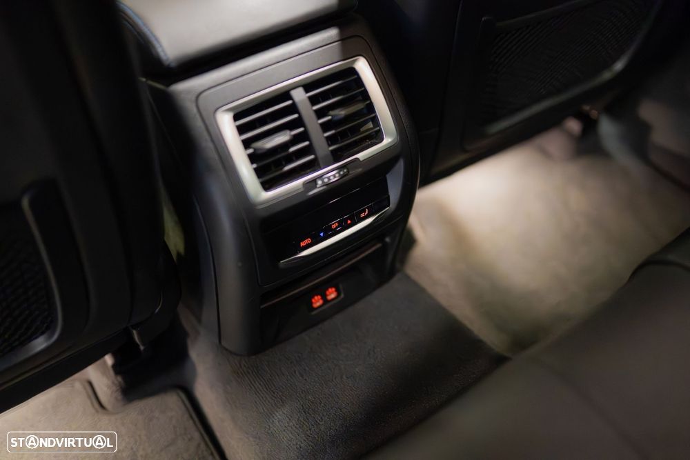 BMW iX3 M Sport Impressive - 32