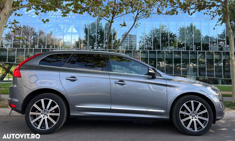 Volvo XC 60 D5AWD Summum - 4