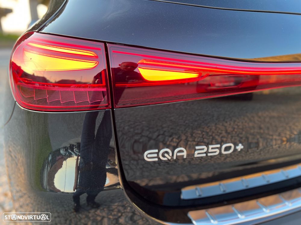 Mercedes-Benz EQA 250+ Progressive - 6