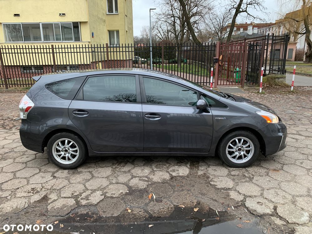 Toyota Prius+ - 28