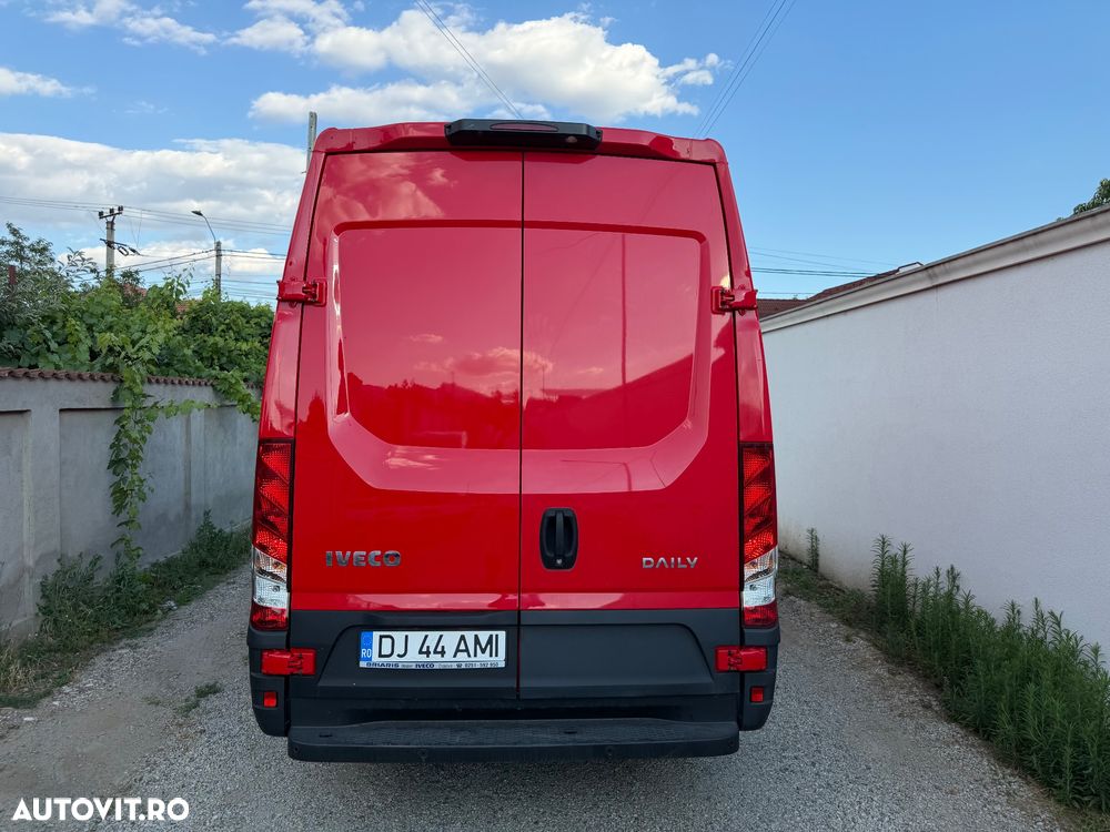 Iveco Daily - 12
