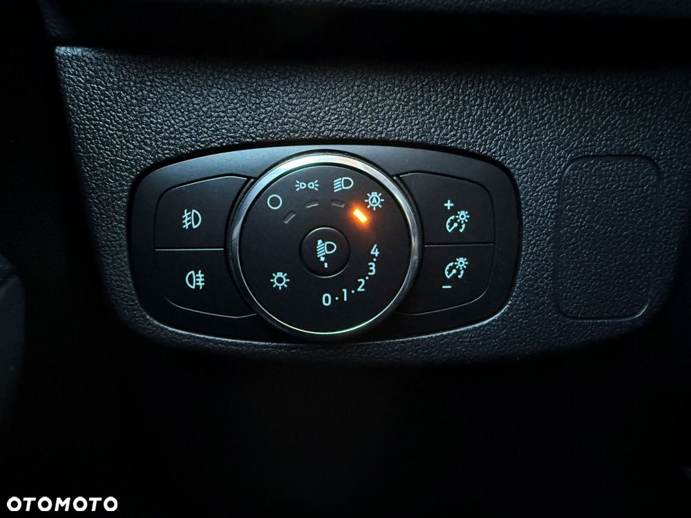 Ford Focus 1.0 EcoBoost Titanium - 14
